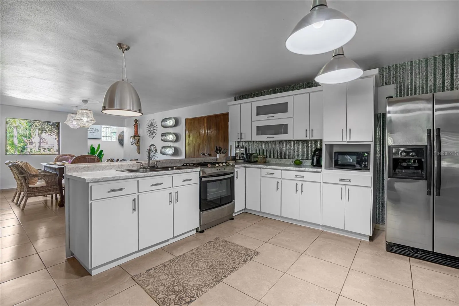 Villa 2 ( Residence ) Kitchen