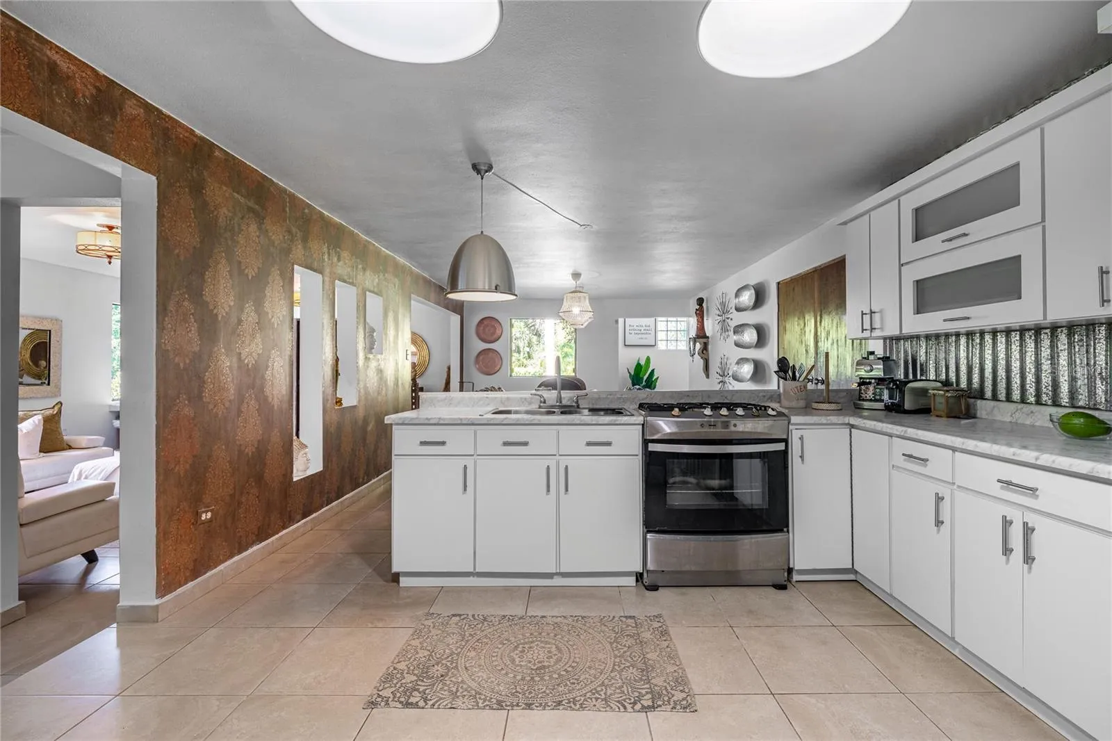 Villa 2 ( Residence ) Kitchen