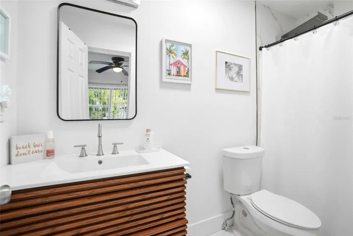 Primary Spacious bathroom