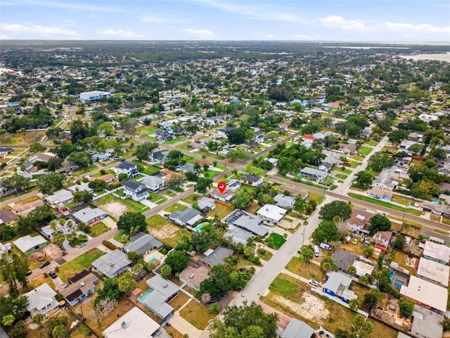 Minutes from downtown St. Pete