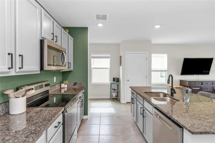 Granite Countertops/Island