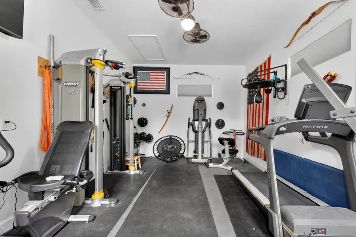 Private-entry bonus room