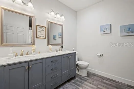 primary bath dual sinks