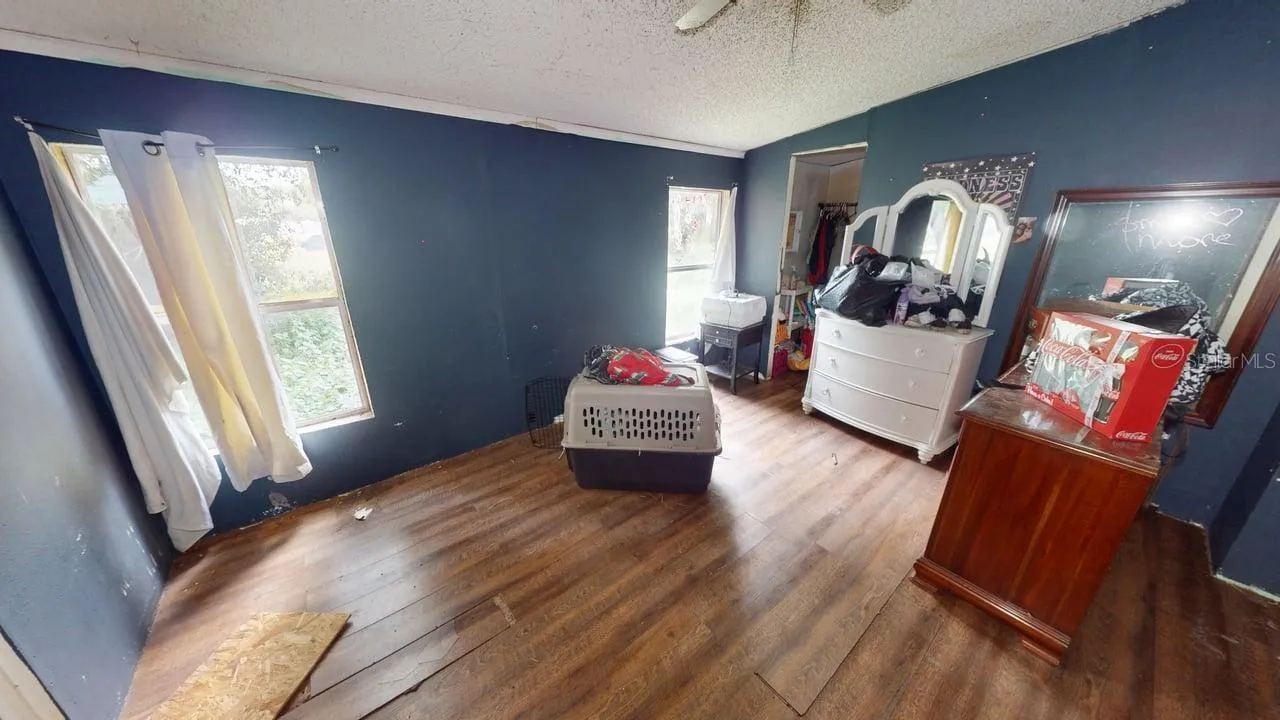 Home 2 master bedroom