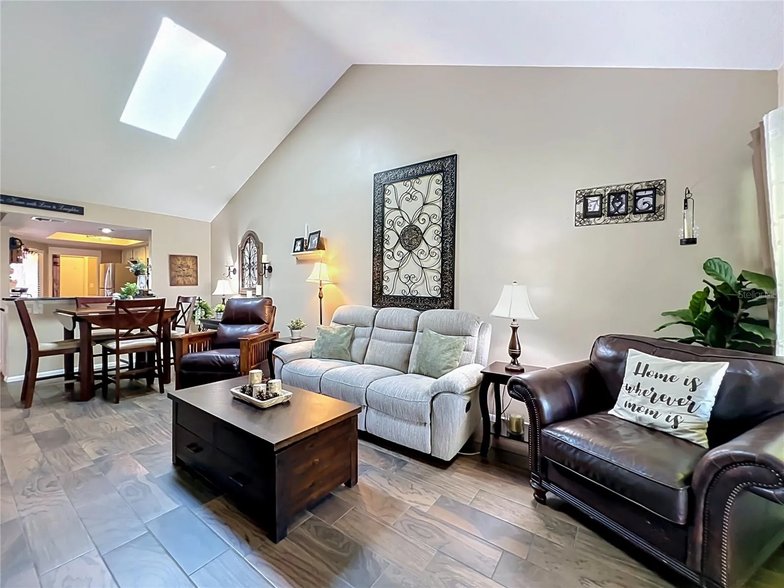 Living Room / Dining Area Combination