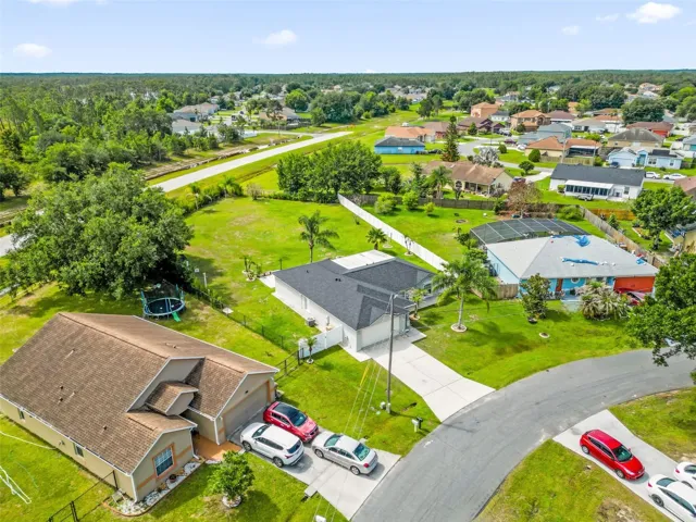 Aerial overview - Front