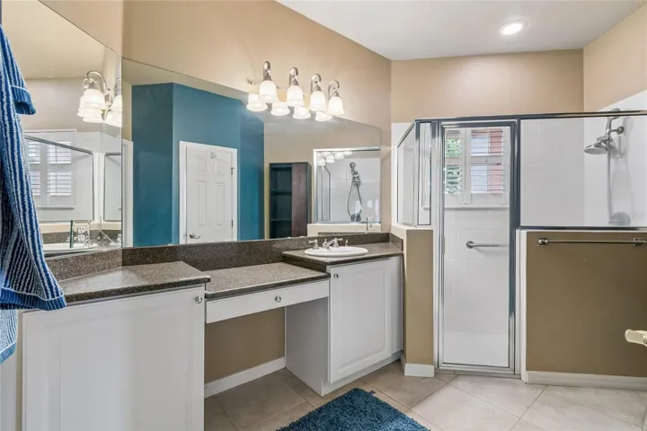 ENSUITE BATH