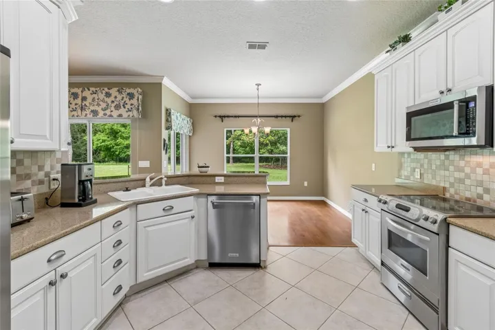STAINLESS STEEL APPLIANCES