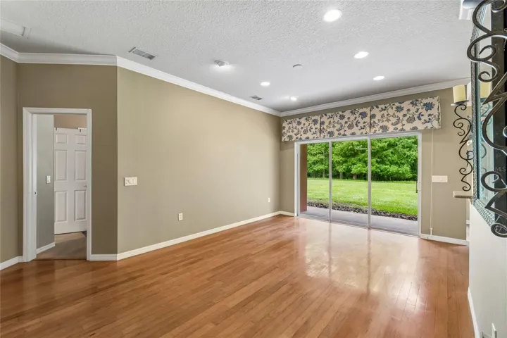 RECESSED LIGHTING