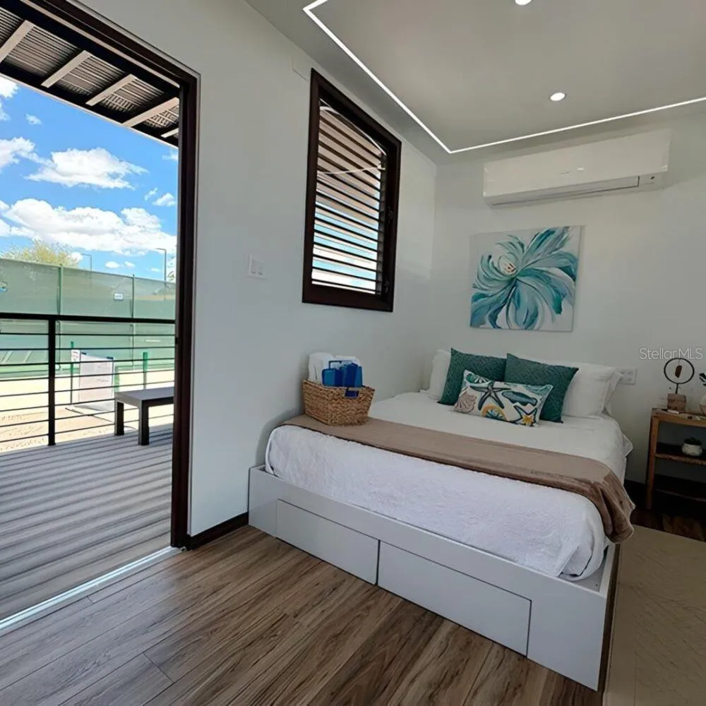 Hotel and Rooms