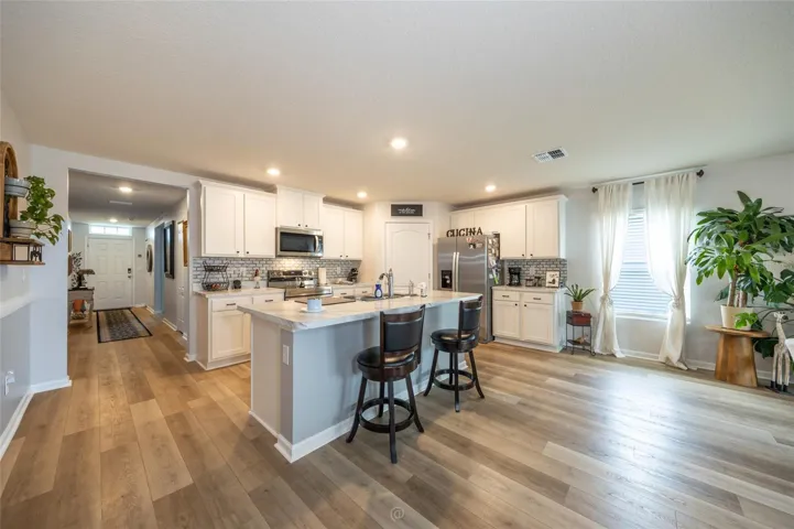 Large Kitchen