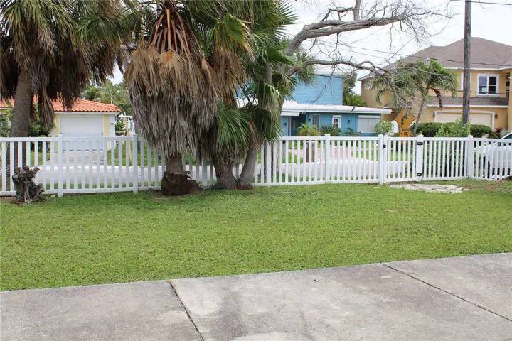 Nice fenced backyard