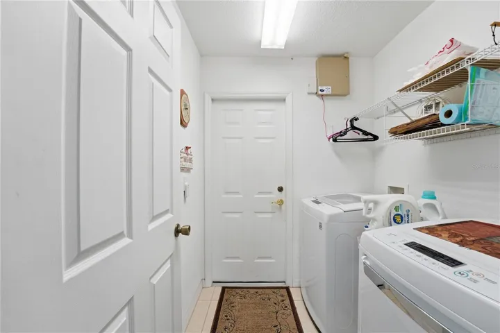 Inside Laundry Between Kitchen & Garage