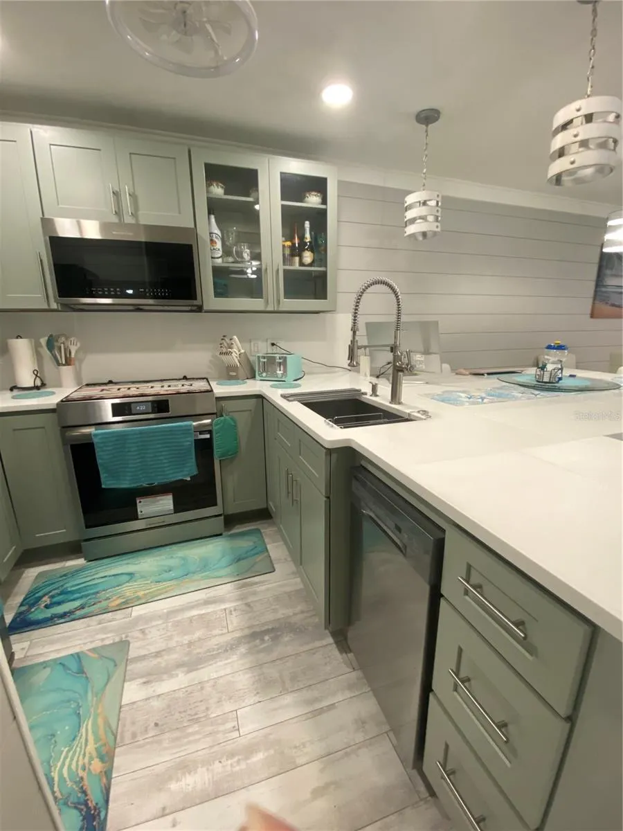Kitchen appliances