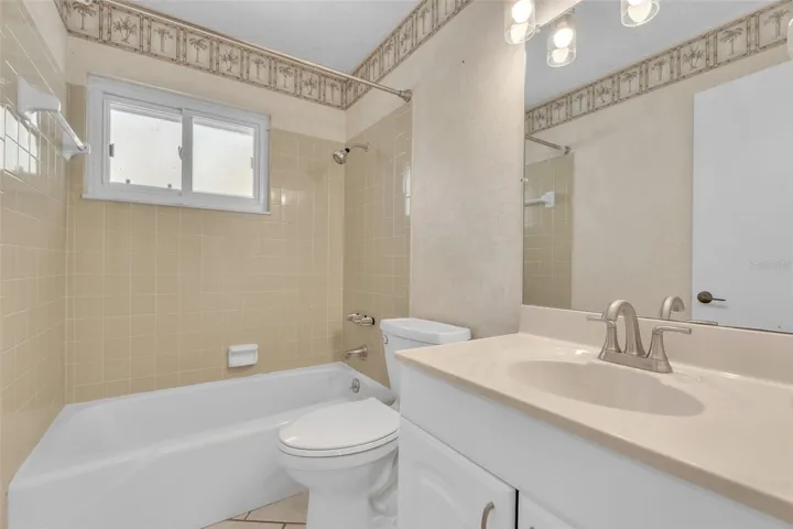 2nd Bathroom