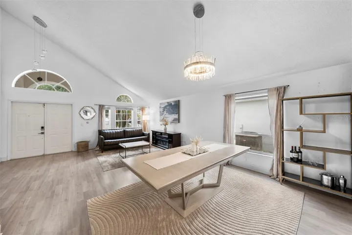 Living Room &amp; Dining Room