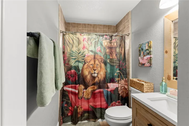 Main Bathroom