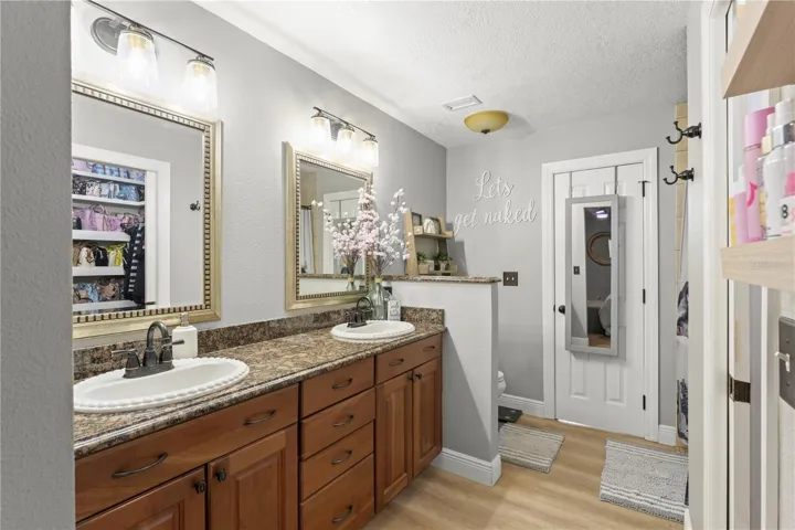 Master Ensuite