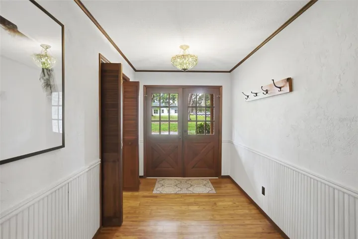 FOYER