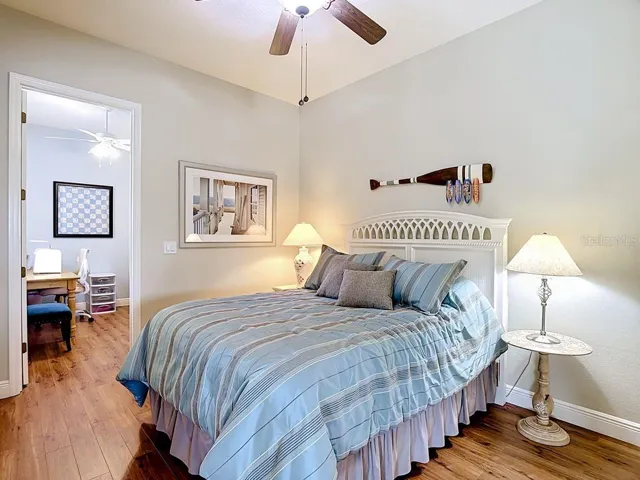 Den/Office currently used as a 3rd bedroom