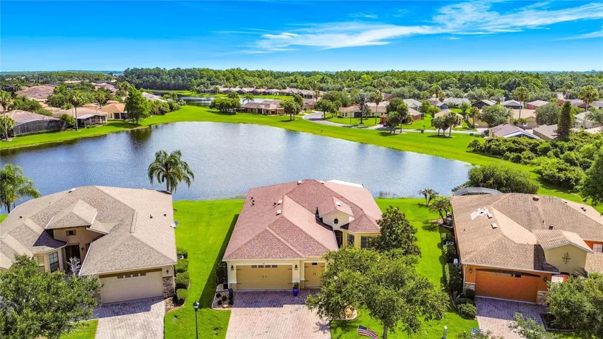 Stunning 92' Water View
