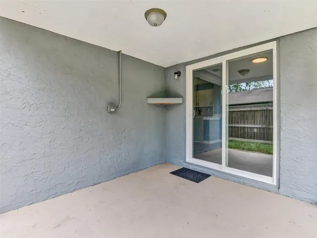 covered back patio