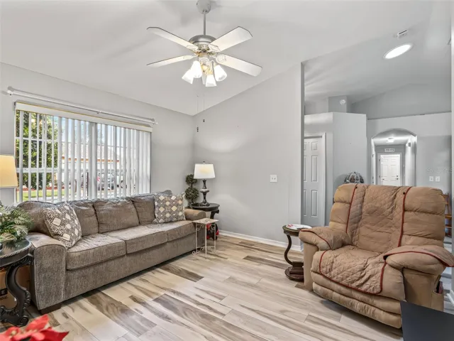16 x 15 Living area