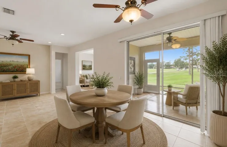Breakfast area virtually staged