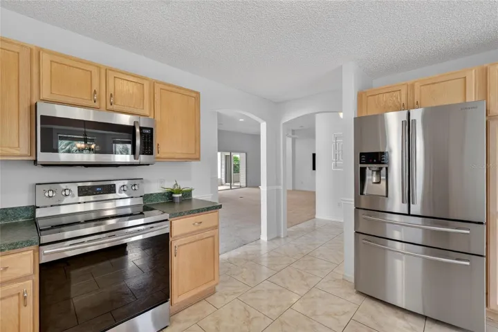 Stainless Steel Appliances!