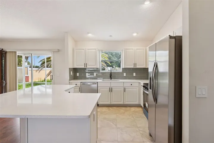 Completely Renovated Kitchen!