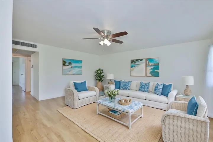 VIRTUAL STAGING