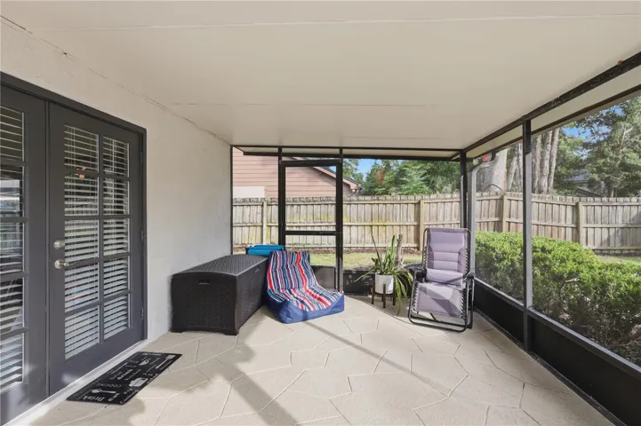 Screened in patio