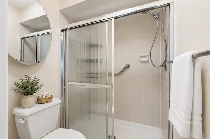 Ensuite bath-virtually staged