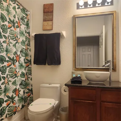 First Floor Bath 3