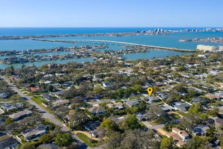 Aerial view over Belleair Causeway to Beaches- just 5 minutes away!