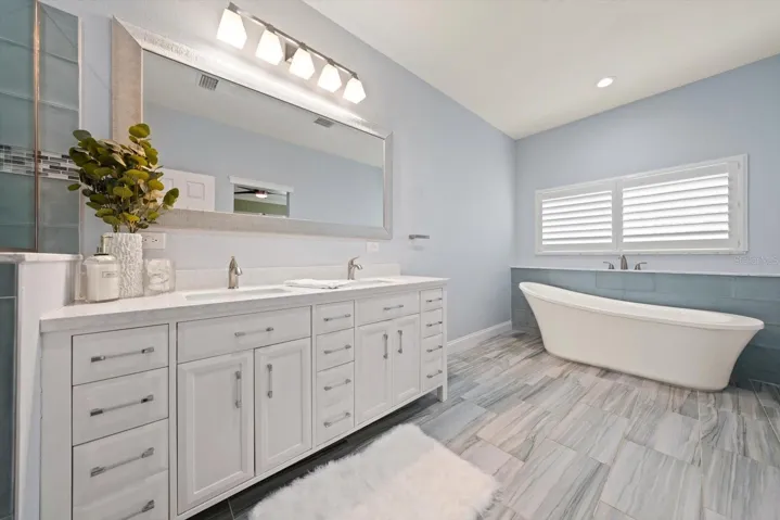 Double vanities with large counter