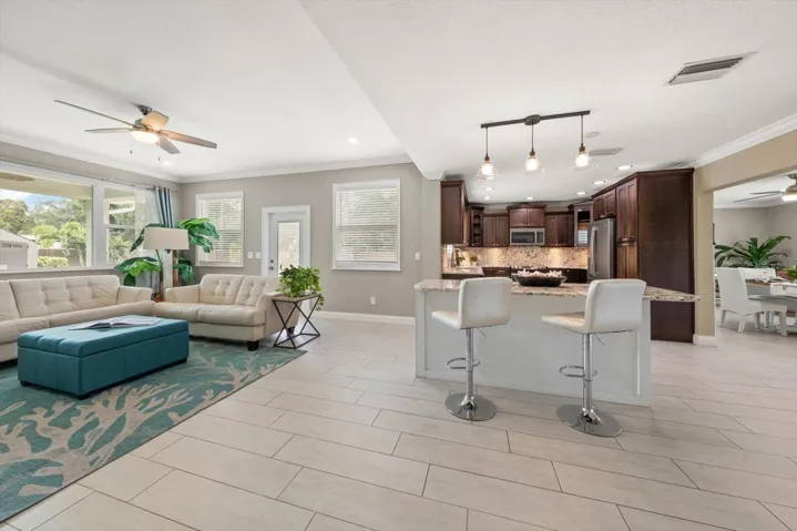 Space...flow...imagine... living here!