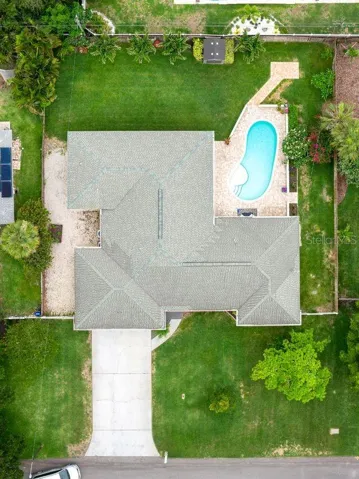 Exceptional lot measuring 100x125.