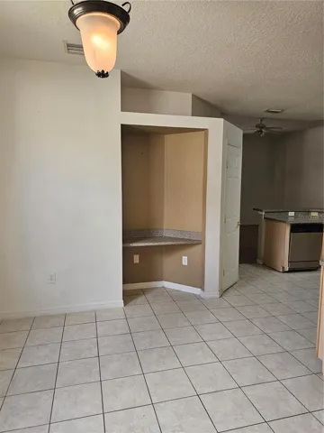 Eat in area