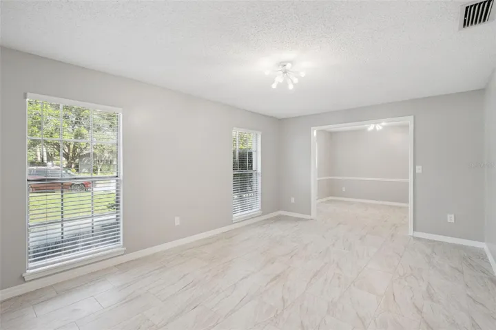 Dining room/living room combo