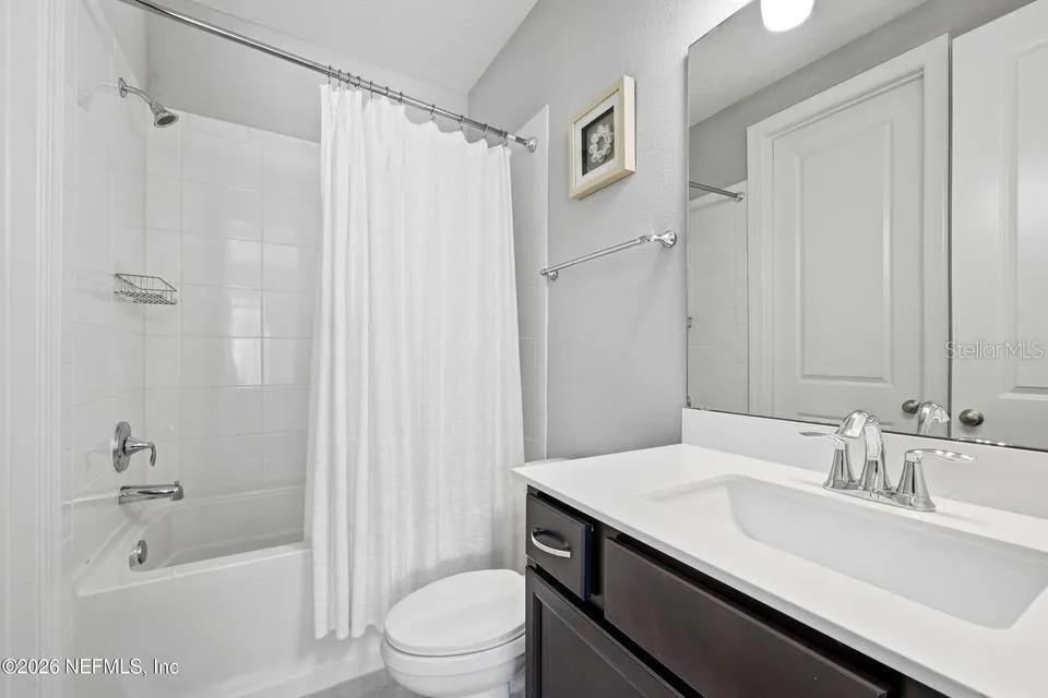 Downstairs Full Bath