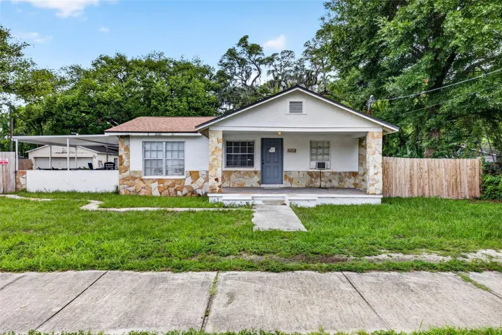 Front view of home