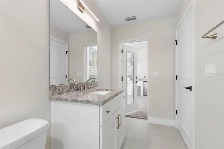 Bath 3, door to pool with integrated privacy blinds
