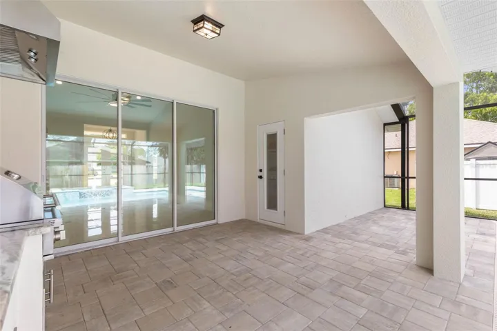 Cabana bath door from Bath 3