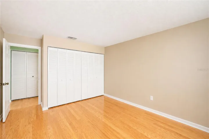 Secondary bedroom