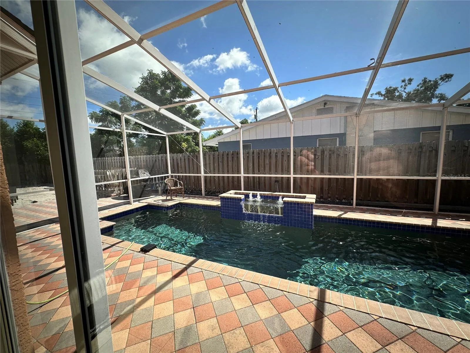 2125 Montclair