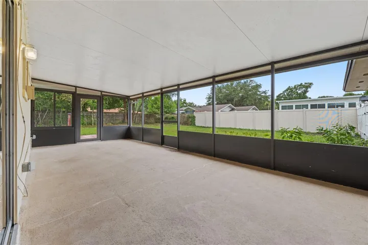 28x12 screened lanai