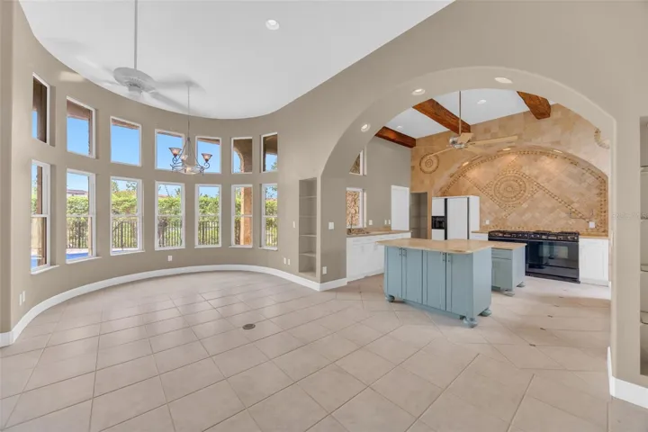 ENTERTAINMENT ROOM TO KITCHEN