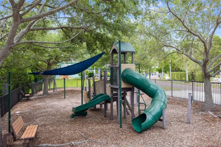 COMMUNITY PLAY GROUND