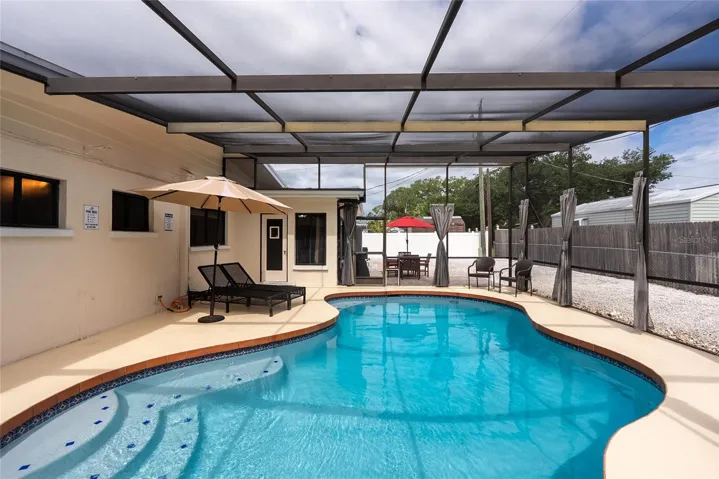 Private Pool